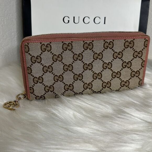💯Authentic Gucci Zipped Around Long Wallet🍀 - Picture 17 of 17